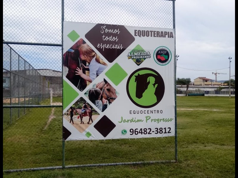 Casa de condomínio à venda Bangu com 100m² e 2 quartos por R$ 300.000 - 1027401094-equoterapia.jpg