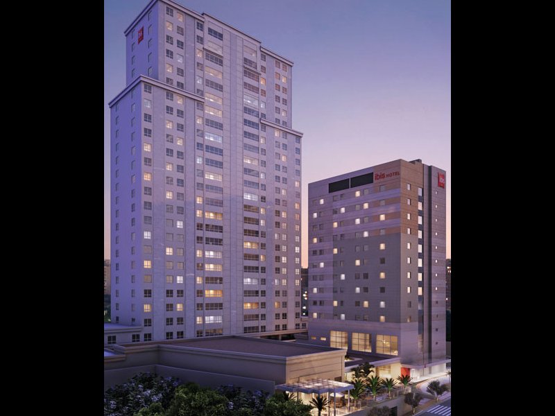 Comercial para alugar Centro com 28m² e  quartos por R$ 179.000 - 892399336-boulevard-jacarei-e-ibis-hotel.jpg