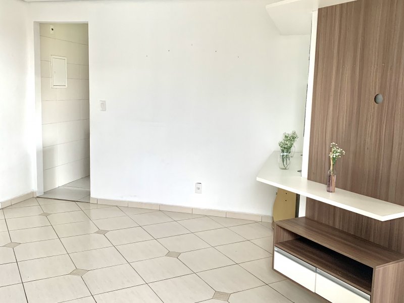 Apartamento à venda Fazenda Aricanduva com 46m² e 2 quartos por R$ 220.000 - 1076134801-b33da996-1e03-4578-9b7b-fc3aa03a3ef8.jpeg