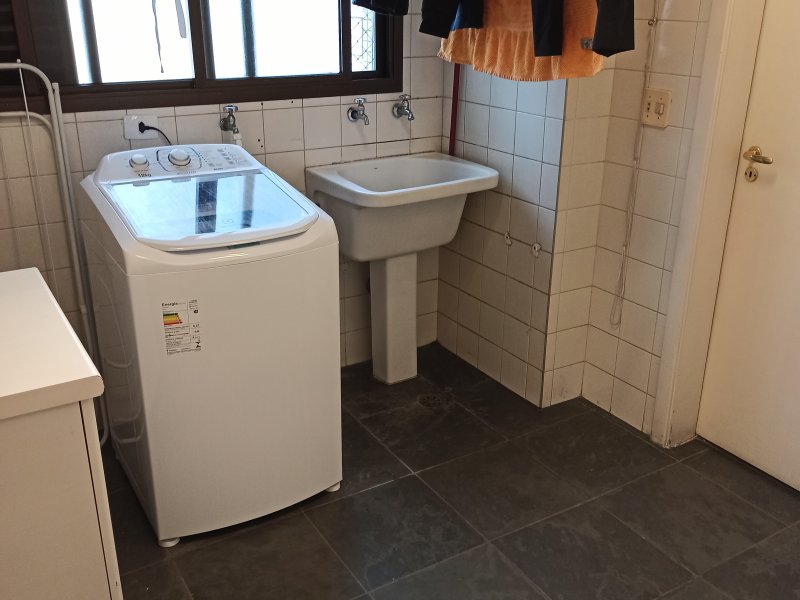 Apartamento à venda Jardim Fonte do Morumbi com 270m² e 5 quartos por R$ 1.000.000 - 1067726129-img-20200217-175333.jpg