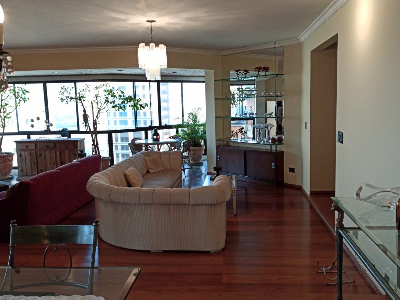 Apartamento à venda Jardim Fonte do Morumbi com 270m² e 5 quartos por R$ 1.000.000 - 1390320418-img-20200217-180108.jpg