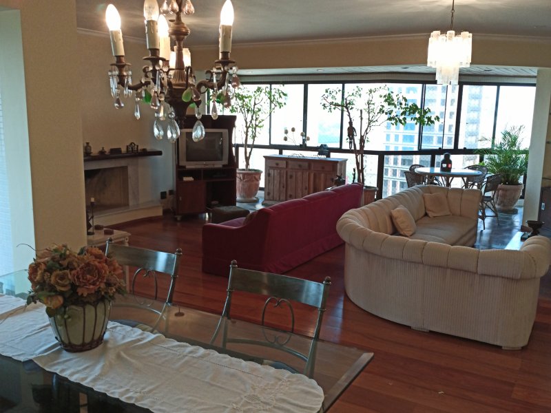 Apartamento à venda Jardim Fonte do Morumbi com 270m² e 5 quartos por R$ 1.000.000 - 1982033171-img-20200217-180104.jpg