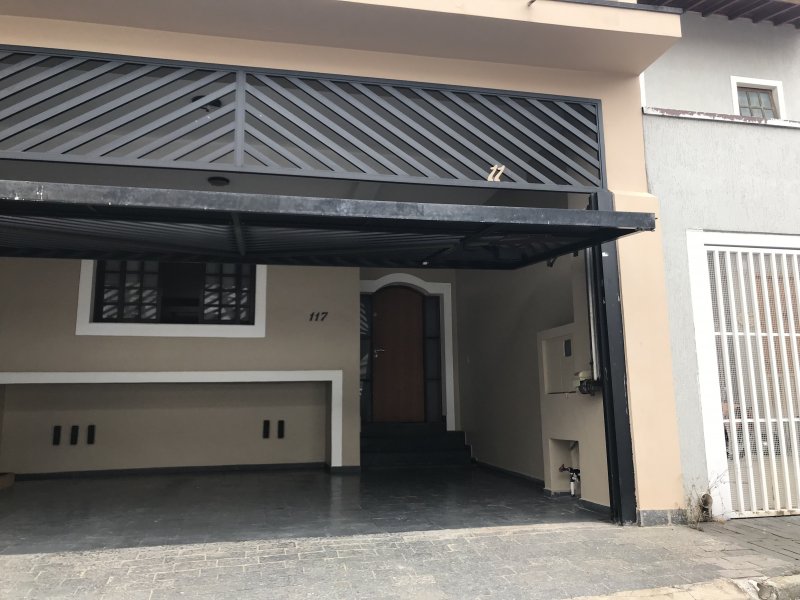 Casa à venda Vila Monumento com 210m² e 3 quartos por R$ 1.100.000 - 1930089053-img-0971.JPG