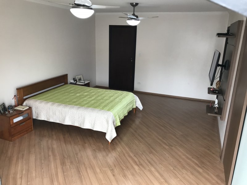 Casa à venda Vila Monumento com 210m² e 3 quartos por R$ 1.100.000 - 671573065-img-0933.JPG