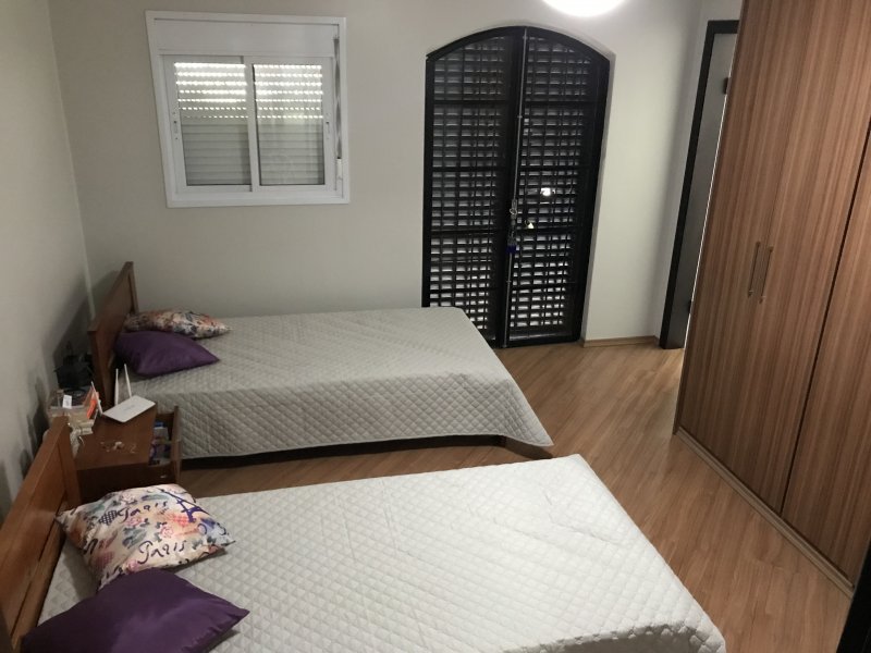 Casa à venda Vila Monumento com 210m² e 3 quartos por R$ 1.100.000 - 894728870-img-0882.JPG