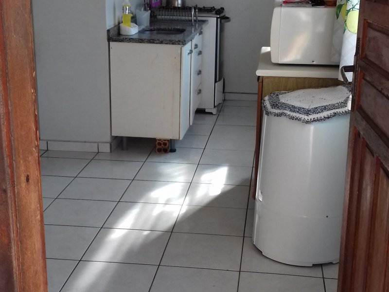 Casa à venda Colonia Dona Luiza com 294m² e 2 quartos por R$ 165.000 - 1710319743-20200113-164709.jpg