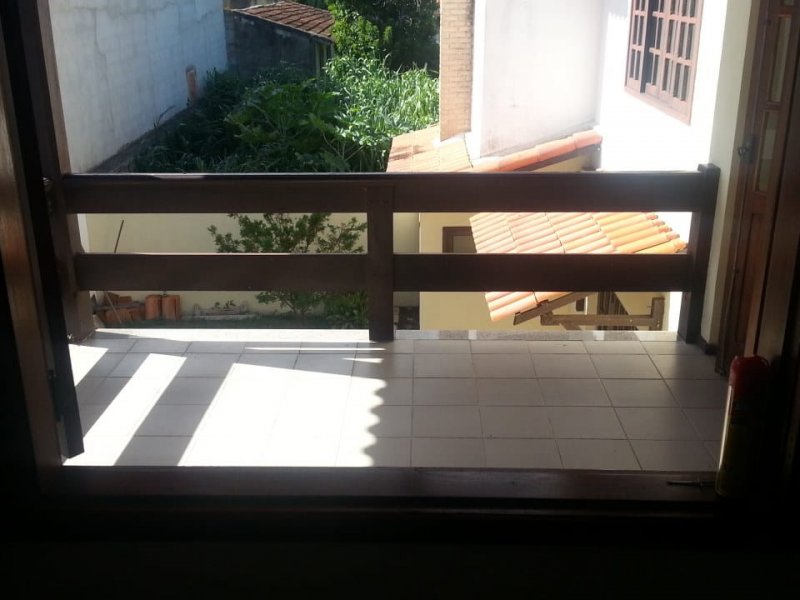 imóvel com 660m² - Bananeiras - Araruama