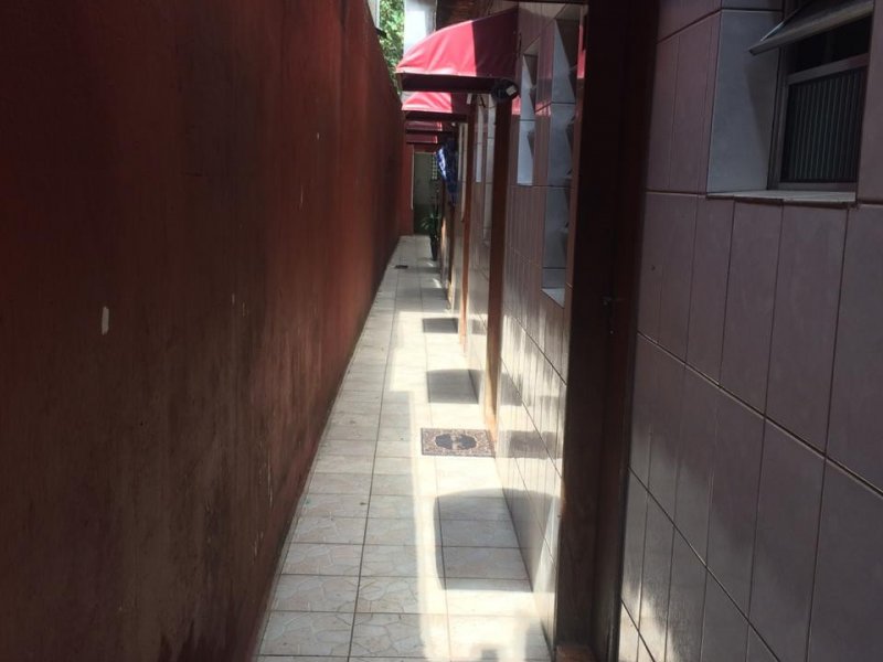 Casa à venda Centro com 300m² e 10 quartos por R$ 1.150.000 - 2020951110-2a8bec5f-8e9a-40d5-b40e-f69136b7baf1.jpeg