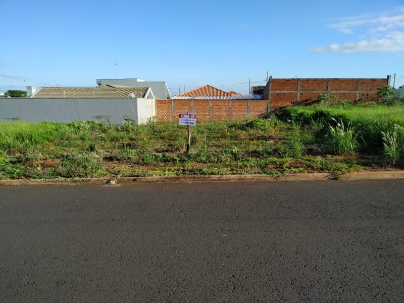 Apartamento à venda Centro com 264m² e 1 quarto por R$ 43.000 - 154152839-a6a28f4a-9fea-425a-84c7-43069d9ea155.jpg