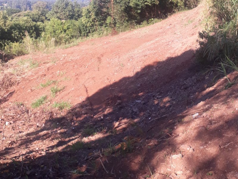 Terreno à venda Centro com 2700m² e  quartos por R$ 600.000 - 255240420-20190305-081600.jpg