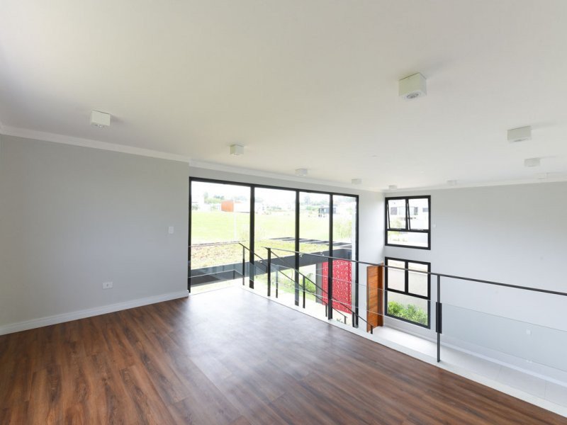 Casa de condomínio à venda Alphaville com 330m² e 3 quartos por R$ 1.750.000 - 170539165-800x600-319111802-mezanino2.jpg