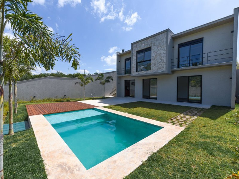 Casa de condomínio à venda Alphaville com 330m² e 3 quartos por R$ 1.750.000 - 207043944-800x600-262262946-piscina2.jpg