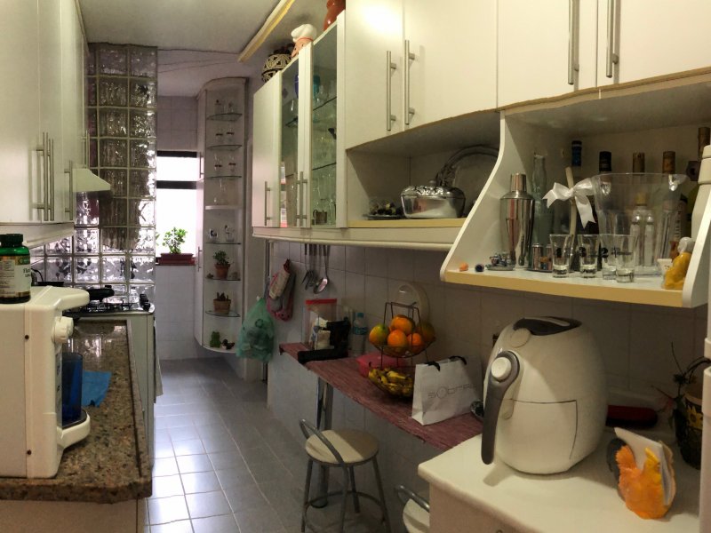 Apartamento à venda Barra da Tijuca com 74m² e 2 quartos por R$ 850.000 - 118164539-cozinha-panoramica.JPG