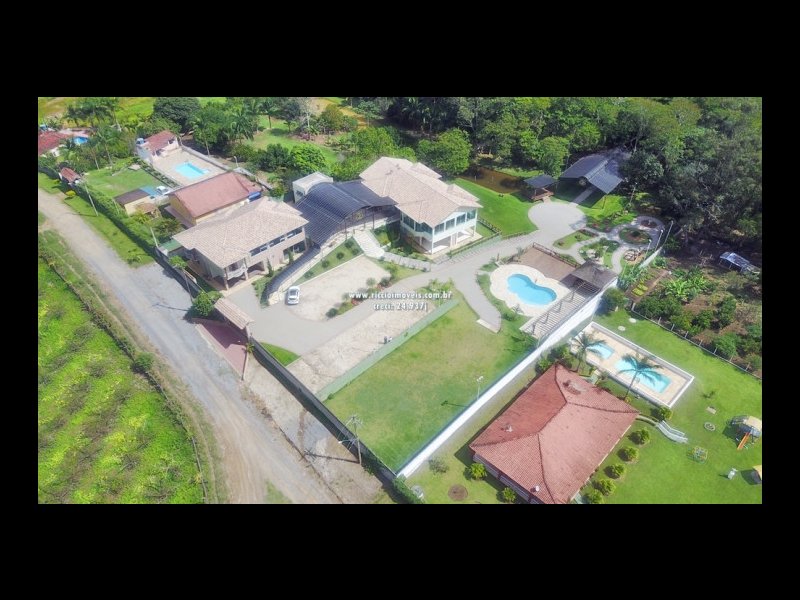 Sítio à venda centro com 6500m² e 9 quartos por R$ 2.980.000 - 1286783036-2.jpg