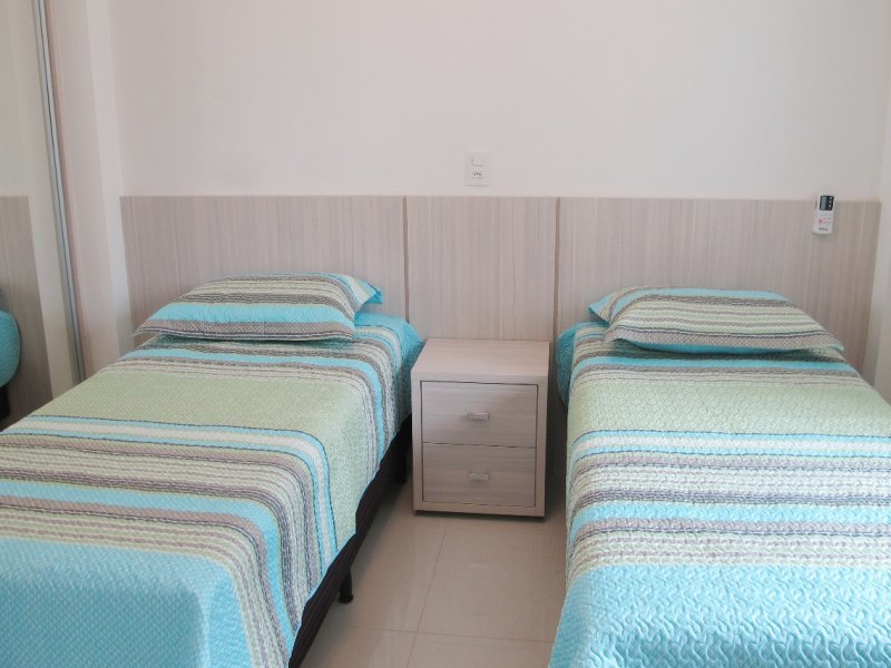Apartamento à venda Meia Praia com 210m² e 4 quartos por R$ 1.390.000 - 375014902-img-20190306-wa0012.jpg