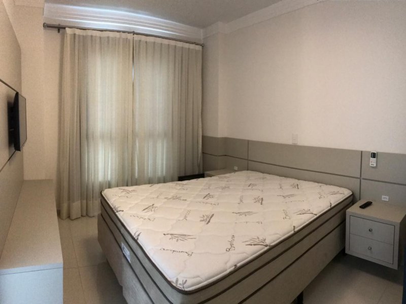 Apartamento à venda Meia Praia com 210m² e 4 quartos por R$ 1.390.000 - 443175723-img-20190518-wa0006.jpg