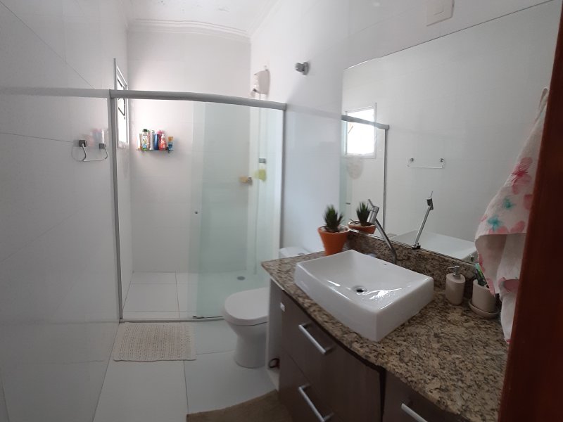 Casa de condomínio à venda Parque São Vicente com 170m² e 3 quartos por R$ 680.000 - 1566887493-20200117-122650.jpg