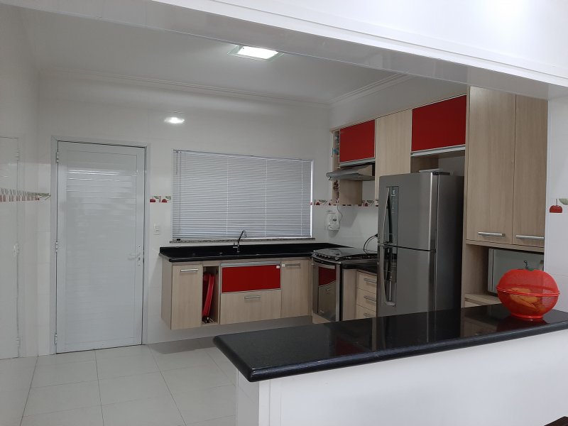 Casa de condomínio à venda Parque São Vicente com 170m² e 3 quartos por R$ 680.000 - 47015379-20200117-180813.jpg