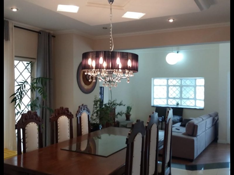 Casa à venda Jardim Sao Paulo com 284m² e 4 quartos por R$ 750.000 - 819841838-4f989fdd-7ffb-44e3-9291-b551eecc412b.jpeg