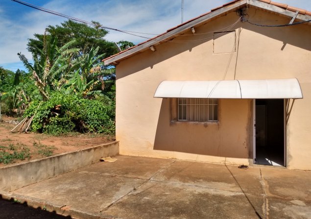 imóvel com 1180m²