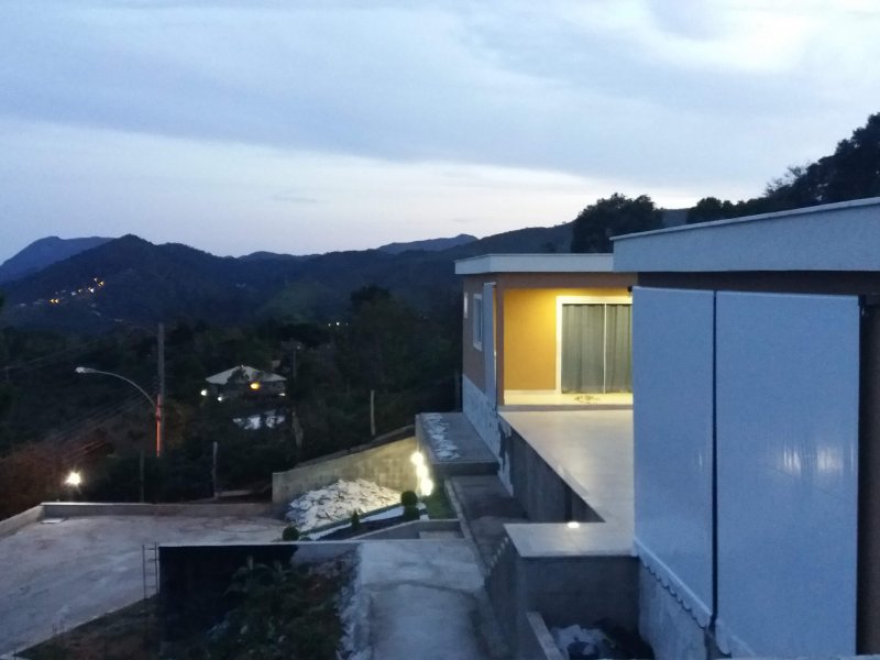 imóvel com 1080m² - Albuquerque - Teresópolis