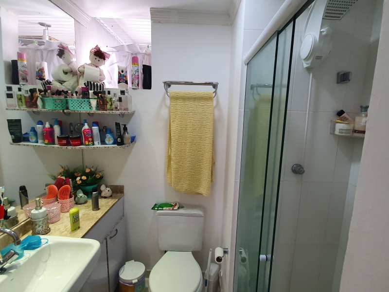Apartamento à venda Parque Bristol com 63m² e 3 quartos por R$ 260.000 - 1239063527-20200115-104326.jpg