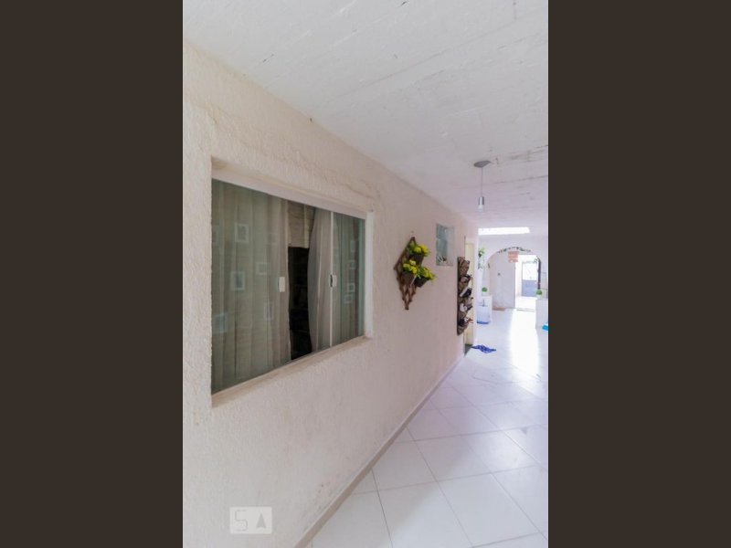 Casa à venda Chácara Cruzeiro do Sul com 162m² e 3 quartos por R$ 410 - 2065231849-17-corredor-02.jpg