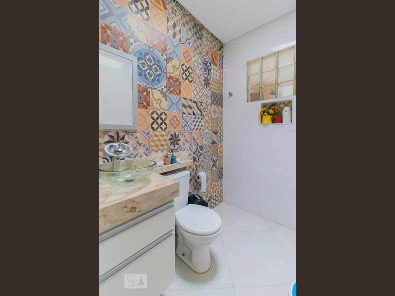 Casa à venda Chácara Cruzeiro do Sul com 162m² e 3 quartos por R$ 410 - 223206964-10-banheiro-01.jpg