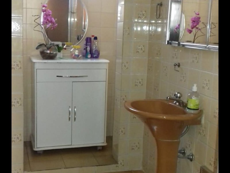 Casa à venda Vila Nossa Senhora das Gracas com 180m² e 3 quartos por R$ 310.000 - 1994397030-casa-banheiro.jpg