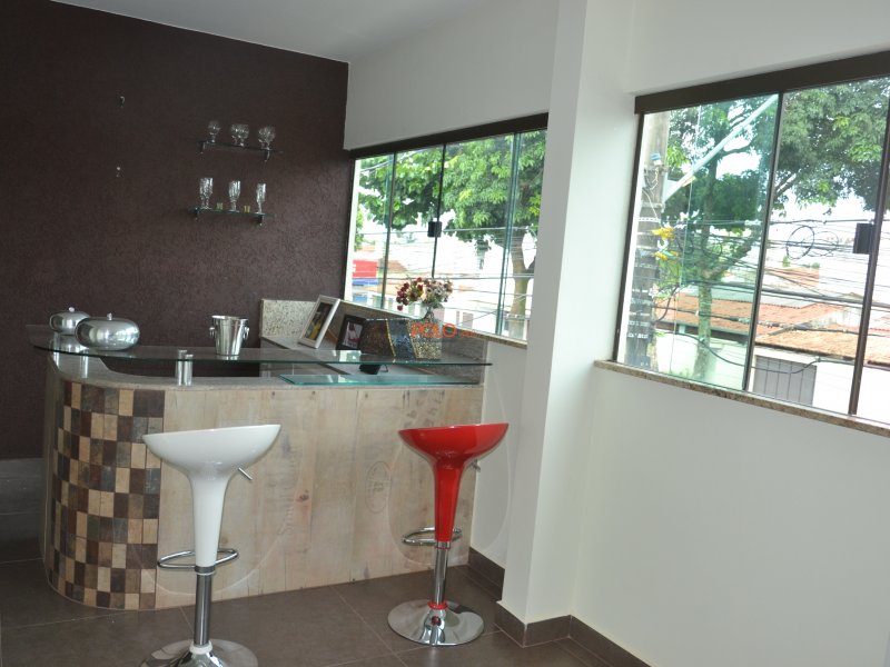 Casa à venda Jardim Karaíba com 259m² e 3 quartos por R$ 630.000 - 1587509071-afd53dbf-6d43-49ae-8eca-33cfbc590218.jpeg