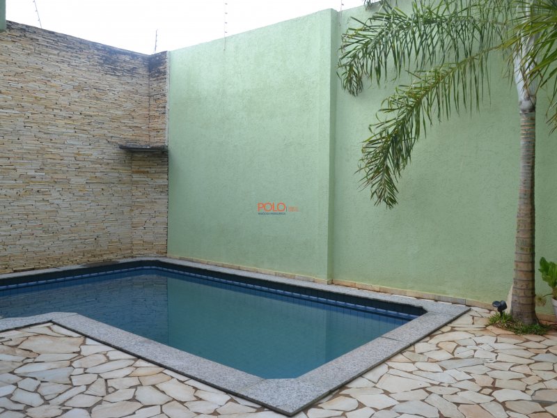 Casa à venda Jardim Karaíba com 259m² e 3 quartos por R$ 630.000 - 179391536-ae84bdde-6074-407b-a950-6ba94e391545.jpeg