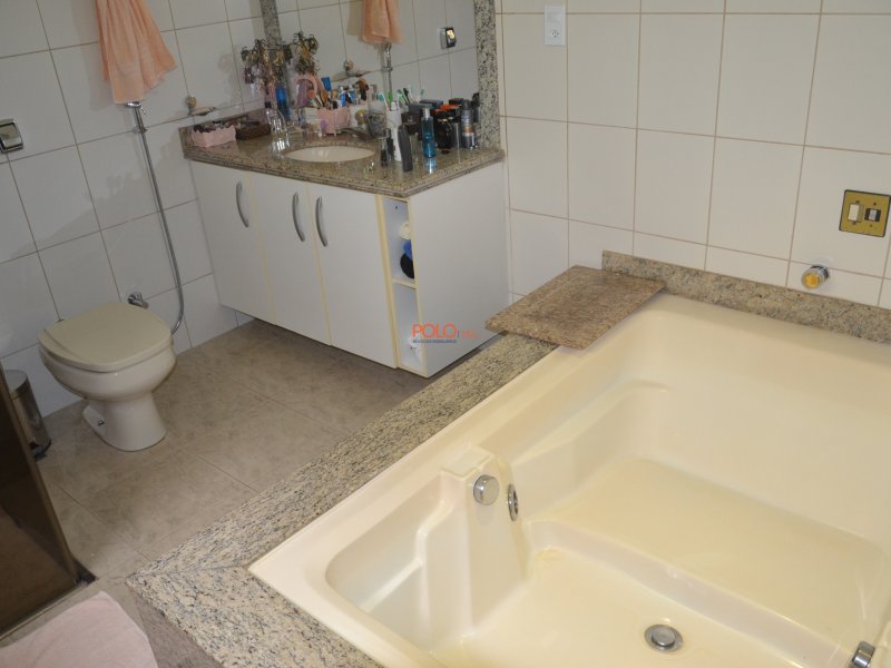 Casa à venda Jardim Karaíba com 259m² e 3 quartos por R$ 630.000 - 990631478-ae48ac74-47ae-442f-ab98-5572890c2361.jpeg