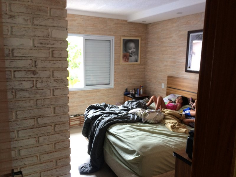 Casa à venda Jardim Melo com 170m² e 3 quartos por R$ 700.000 - 1998000848-bb1d42fd-6fc1-47eb-9ecb-33b5c6a658e2.jpeg