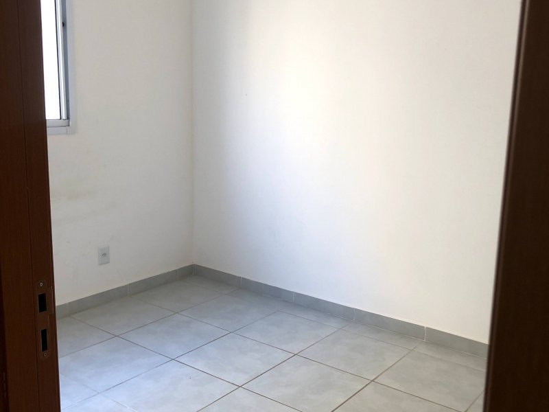 Apartamento à venda Chacaras Santa Inês com 47m² e 2 quartos por R$ 165.000 - 1124068882-img-5142.jpg