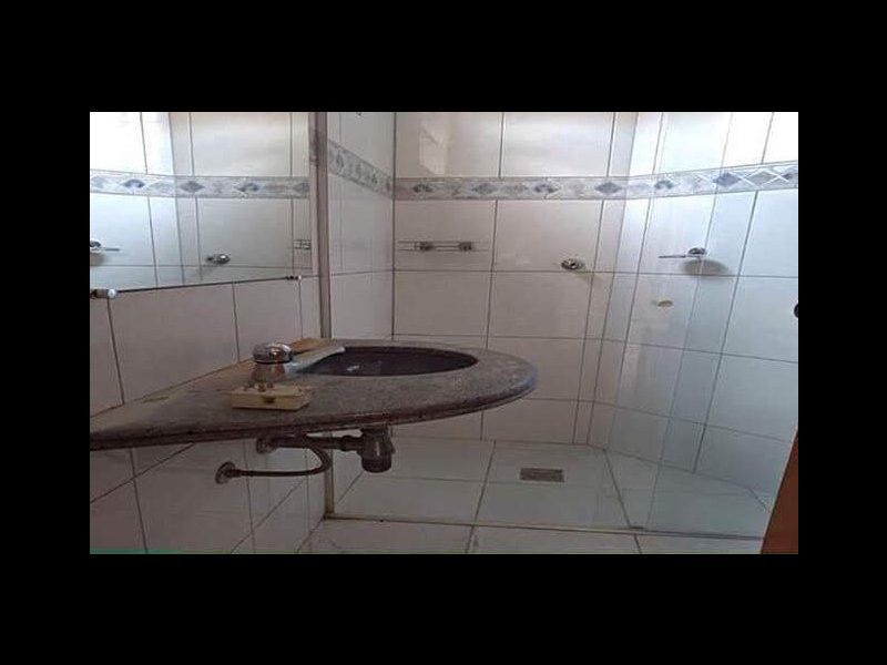 Casa à venda Centro com 313m² e 3 quartos por R$ 1.100.000 - 2057835116-770e1340-142a-45be-b638-4f7a2956be51.jpeg