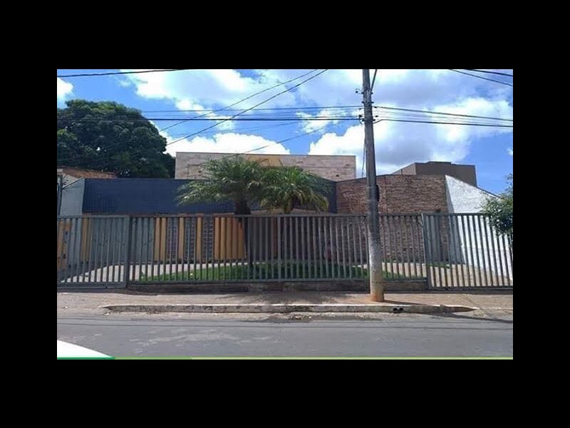 Casa à venda Centro com 313m² e 3 quartos por R$ 1.100.000 - 759169696-a168f052-bcfd-4a2a-9527-b4c3f74e5066.jpeg