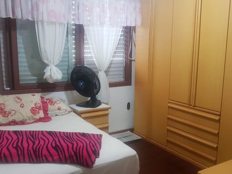 Casa à venda Alto Petrópolis com 240m² e 4 quartos por R$ 680.000 - 290343708-4.jpg