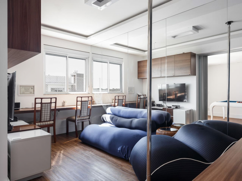 Apartamento à venda Lagoa Pequena com 285m² e 4 quartos por R$ 1.695.000 - 1229816235-sala-de-tv.png