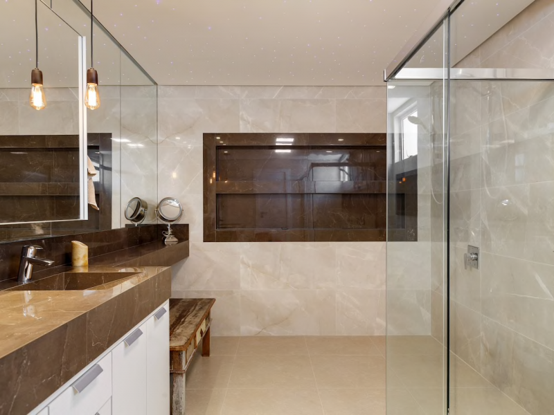 Apartamento à venda Lagoa Pequena com 285m² e 4 quartos por R$ 1.695.000 - 1423977321-banheiro-casal-3.png