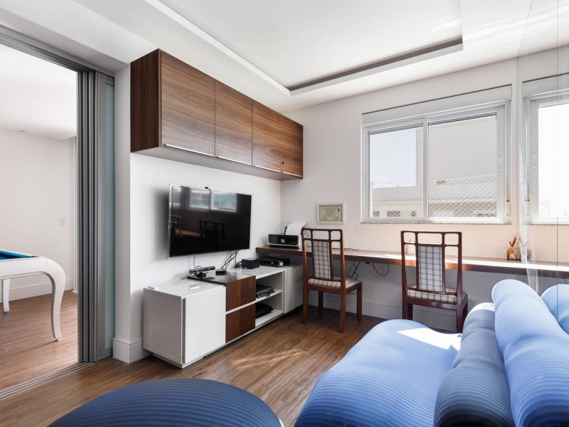Apartamento à venda Lagoa Pequena com 285m² e 4 quartos por R$ 1.695.000 - 1509382820-sala-de-tv-tv.png