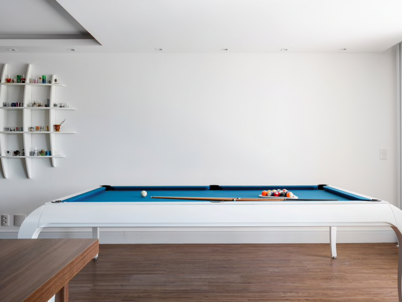 Apartamento à venda Lagoa Pequena com 285m² e 4 quartos por R$ 1.695.000 - 211138471-mesa-de-sinuca-olhando-para-parede.png