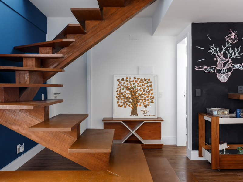 Apartamento à venda Lagoa Pequena com 285m² e 4 quartos por R$ 1.695.000 - 2125362040-vista-escada.png