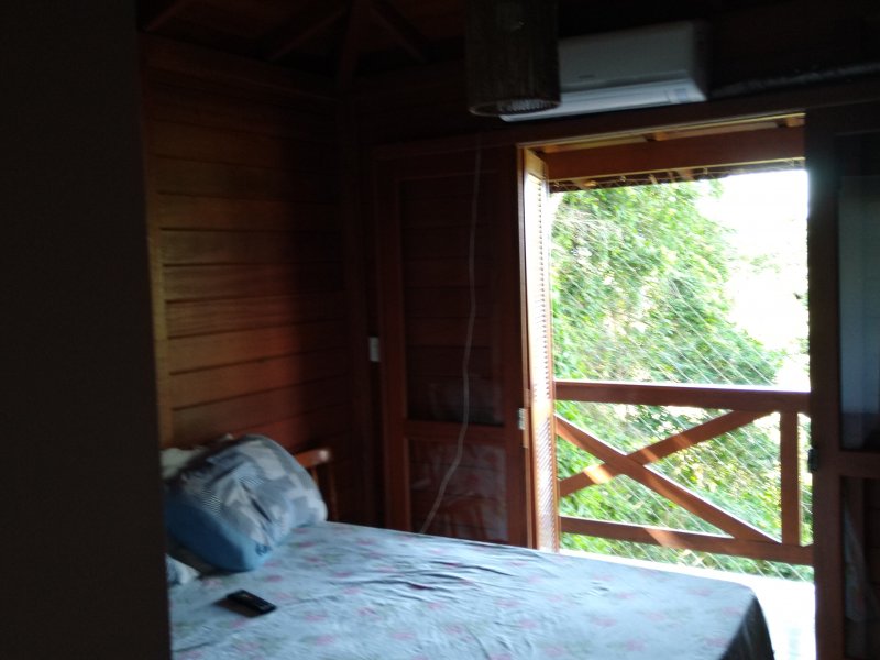 Casa à venda Sambaqui com 200m² e 3 quartos por R$ 450.000 - 1257952969-img-20200120-160114810.jpg