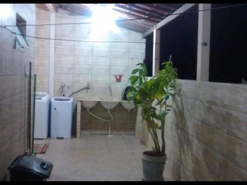Casa à venda Jardim Laguna com 160m² e 3 quartos por R$ 300.000 - 2118794745-img-20200119-wa0011.jpg