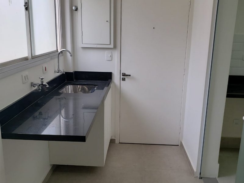 Apartamento à venda Vila Andrade com 100m² e 3 quartos por R$ 635.000 - 1342542044-area-de-servicos.jpeg