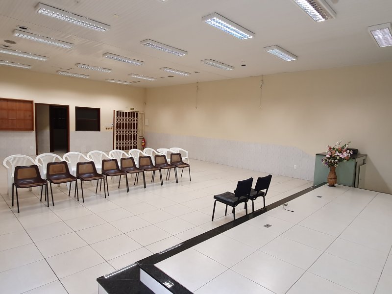 Comercial à venda Cruzeiro com 138m² e  quartos por R$ 350.000 - 2101486950-20191126-131139.jpg