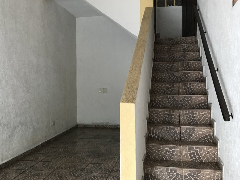 Casa à venda Jardim Paris com 120m² e 2 quartos por R$ 330.000 - 1890948189-03f2c3e6-5d0a-4b1d-8a0d-f2b6d390ce2c.jpeg