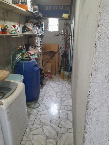 Casa à venda O Pequeno Coracao com 200m² e 2 quartos por R$ 150.000 - 1276690472-1000031002.jpg