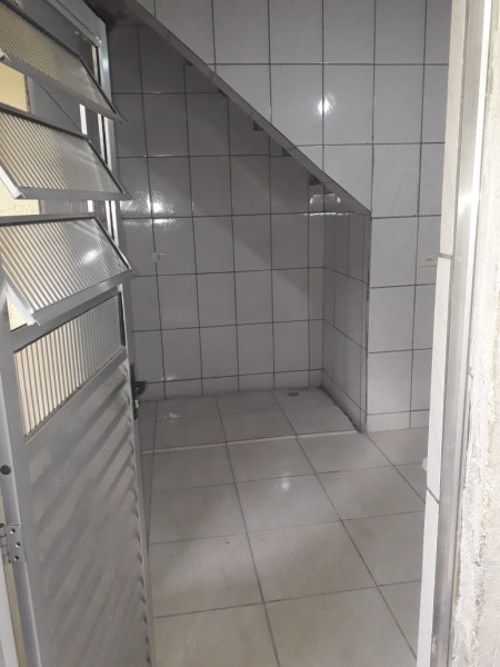 Casa à venda O Pequeno Coracao com 200m² e 2 quartos por R$ 150.000 - 638971656-1000031007.jpg