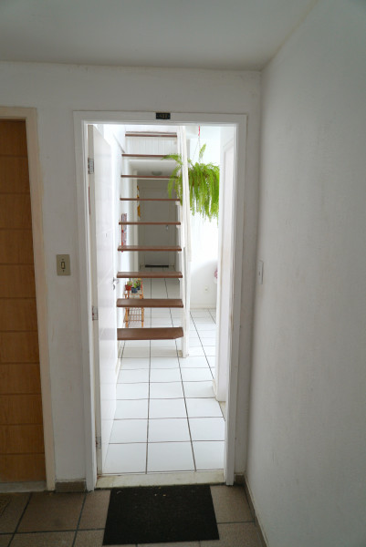 Apartamento à venda Jardim Maracana com 230m² e 4 quartos por R$ 450.000 - 1095313892-entrada.jpg